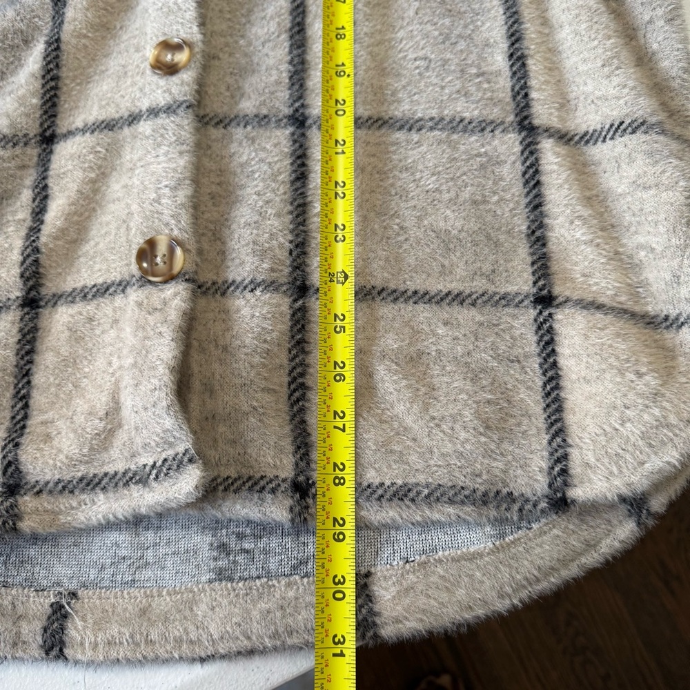 Z Supply Plaid Jacket in Gray and Black - Picture 8 of 9